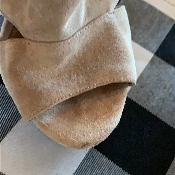 Jessica Simpson suede heels - Picture 3 of 7